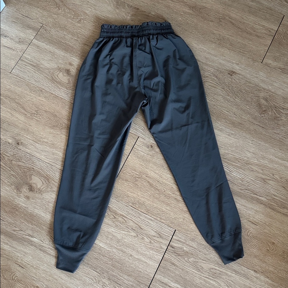 Abercrombie & Fitch Women’s Charcoal Joggers - Picture 5 of 7
